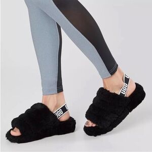 • Ugg • Black Fluff Yeah Slide Sandals Slippers